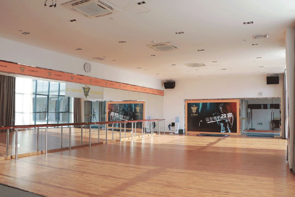 运动环境.png 运动环境.png