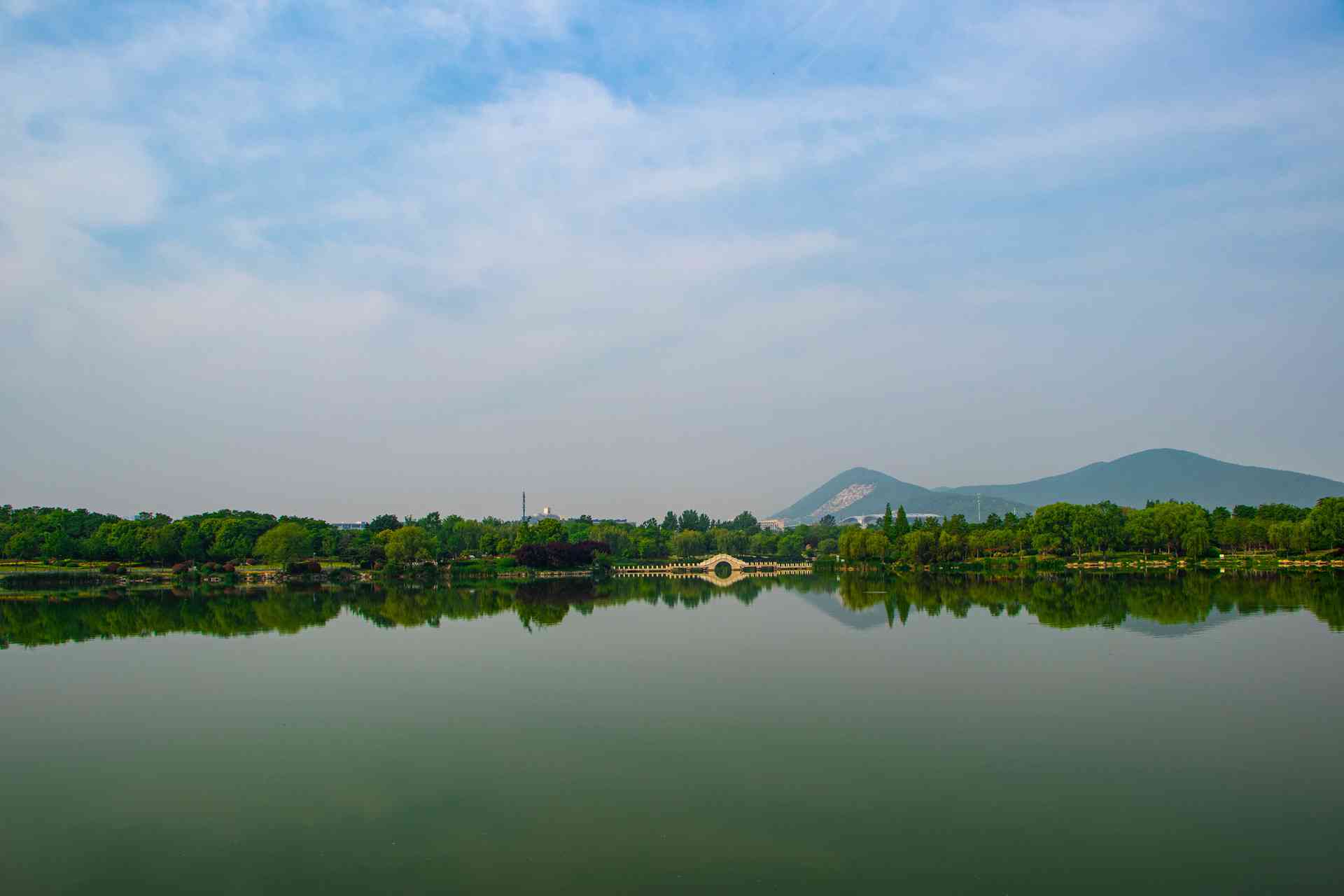 摄图网_501608129_banner_徐州云龙湖山水建筑风光(企业商用).jpg 摄图网_501608129_banner_徐州云龙湖山水建筑风光(企业商用).jpg