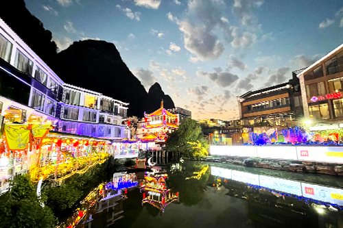 漓江.jpg